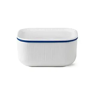 Beställ idag White Fluted smörask från Royal Copenhagen