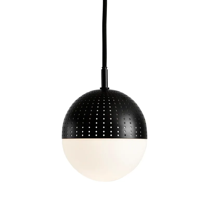 Dot taklampa small från Woud I lager