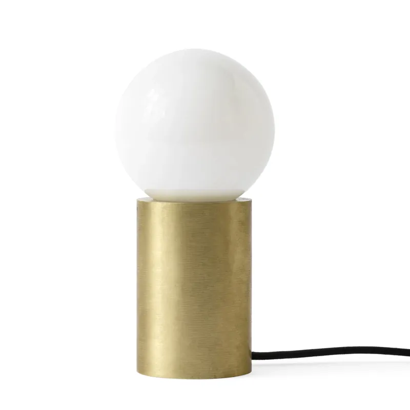 Socket bordslampa från Audo Copenhagen risnedsättning