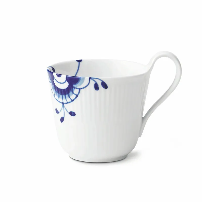 Blue Fluted Mega 33 cl kopp med högt handtag från Royal Copenhagen Reapris