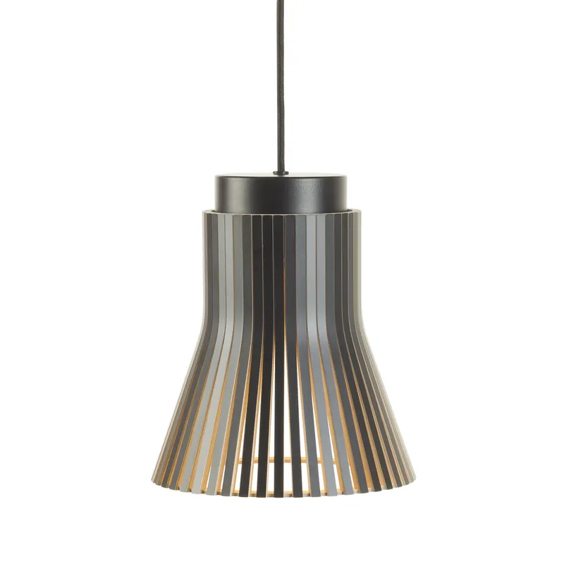 Sista chansen Petite 4600, taklampa från Secto Design