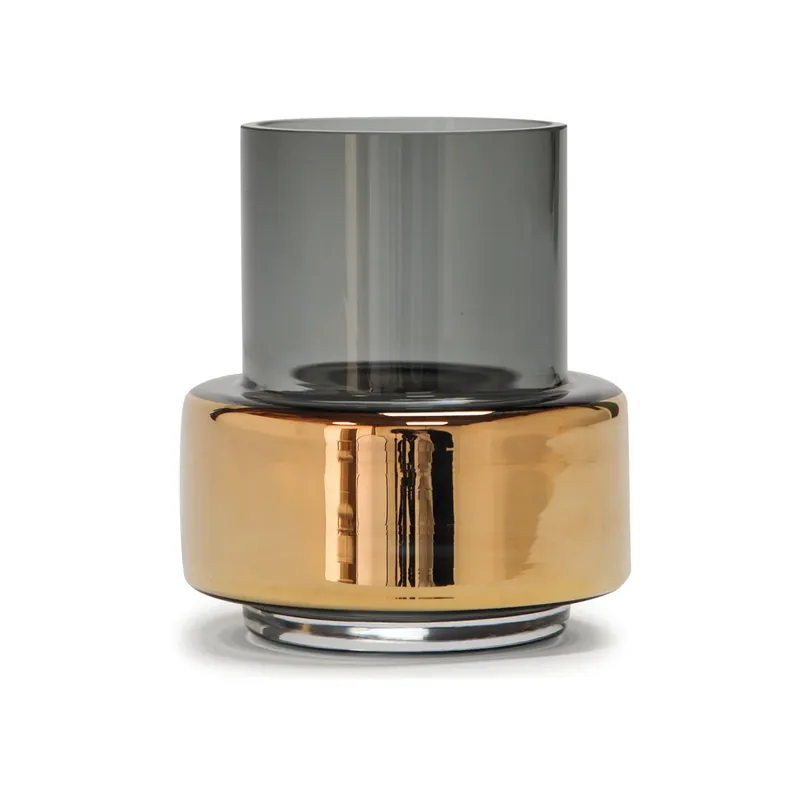 Fynd Hurricane smoked tealight no. 25 från Ro Collection