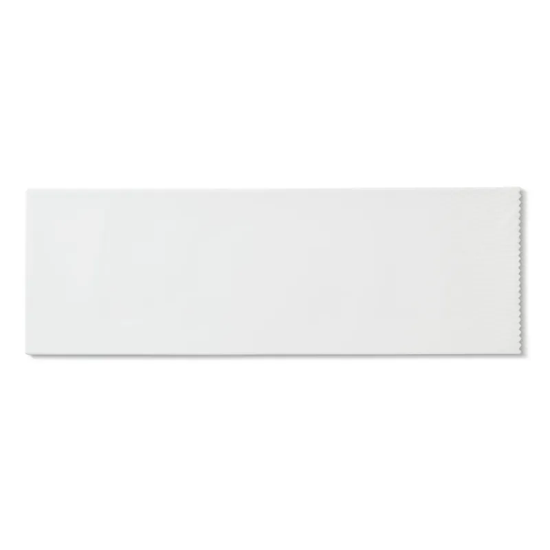 Billig White Elements serveringsbricka från Royal Copenhagen