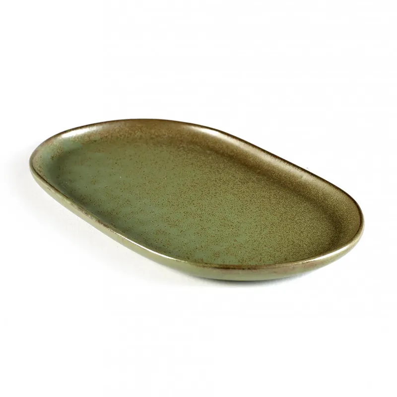 Endast denna vecka Surface tapastallrik 15x25 cm från Serax