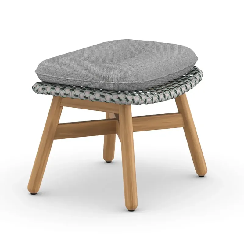 Begränsat antal MBRACE fotpall teak AX6 teak 0205 baltic 0141