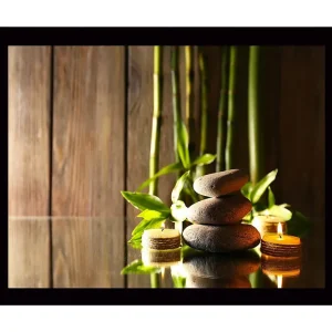 Inramad Canvastavla i trä - 41x56 cm - Harmonisk sammansättning av stenar och bambu med ljuslyktor Grå / Grön / Beige - Inredning Rabatt