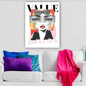 Köp nu Canvastavla 70x100 cm - Stiliserad kvinna med solglasögon och en modern, färgglad bakgrund Rosa / Svart / Gul - Inredning