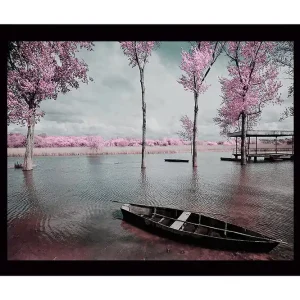 Billig Inramad Canvastavla i trä - 41x56 cm - Drömlik landskap med rosa träd vid en stilla sjö Rosa / Grå / Svart - Inredning