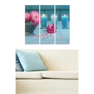 Canvastavla i trä 3-delar 50x70 cm - Färgrik bukett av blommor i en skål med ljus i bakgrunden Rosa / Blå / Grön - Inredning Köp online