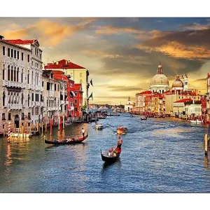 Canvastavla 70x100 cm - Vacker vy över Venedig med gondoler som glider fram i kanalen och historiska byggnader längs vattnet Blå / Terrakotta / Beige - Inredning Extra rabatt