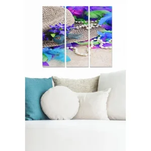 Kundfavorit Canvastavla i trä 3-delar 50x70 cm - Färgglad samling av fjädrar, blommor och pärlor med en solhatt i fokus Lila / Grön / Blå - Inredning