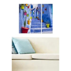 Nyhet Canvastavla i trä 3-delar 50x70 cm - Trappa i en blå stad med färgglada krukor Blå / Röd / Grön - Inredning