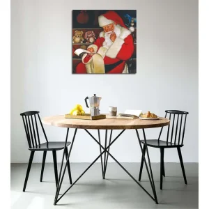 Canvastavla 45x45 cm - Jultomte som läser en lista med leksaker i en mysig miljö Röd / Vit / Brun - Inredning Populärt val