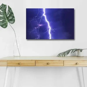 Beställ nu Canvastavla med LED-belysning - Blixtrande himmel med dramatiska moln - Inredning & dekor