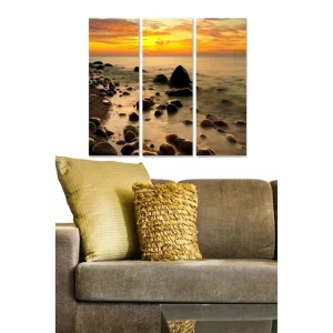 Kampanj Canvastavla i trä 3-delar 50x70 cm - Solnedgång över en stenig strand Orange / Brun / Blå - Inredning