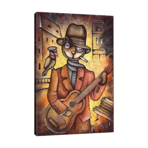 Sista chansen Canvastavla 70x100 cm - Kattklädd musiker spelar gitarr med en fågel på axeln i en stadsmiljö Brun / Orange / Beige - Inredning