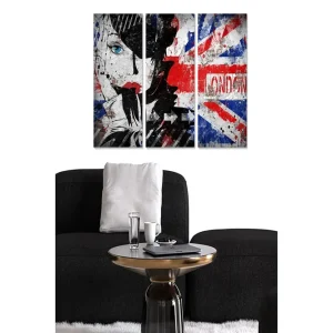 Canvastavla i trä 3-delar 50x70 cm - Porträtt av en kvinna med blå ögon och en grafisk bakgrund inspirerad av den brittiska flaggan Röd / Blå / Svart - Inredning Kundfavorit