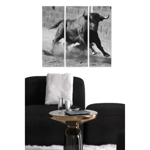 Utförsäljning Canvastavla i trä 3-delar 50x70 cm - Dynamisk tjur i rörelse Svart / Vitt / Grått - Inredning