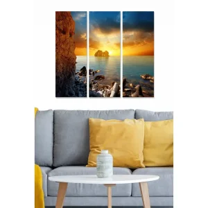 Sista chansen Canvastavla i trä 3-delar 50x70 cm - Storslagen solnedgång över havet med klippformationer i förgrunden Orange / Blå / Grå - Inredning