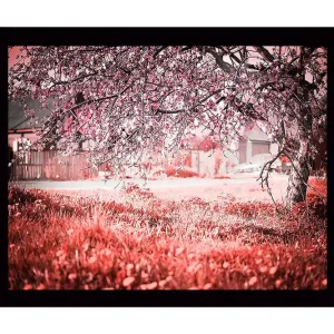 Inramad Canvastavla i trä - 41x56 cm - Blommande körsbärsträd i en drömlik landskapsmiljö Rosa / Grön / Vit - Inredning Kundfavorit