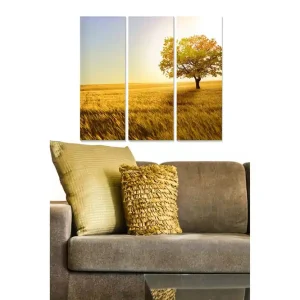 Canvastavla i trä 3-delar 50x70 cm - Ensam trä i gyllene fält under en klar himmel Guld / Grön / Blå - Inredning risnedsättning