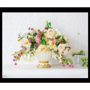 Rabatter Inramad Canvastavla i trä - 41x56 cm - Färgrik bukett av blommor i en elegant vas Ljusrosa / Grön / Vit - Inredning