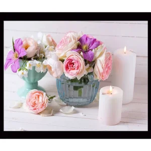 Inramad Canvastavla i trä - 41x56 cm - Färgrik bukett av blommor i olika nyanser Rosa / Lila / Vit - Inredning Outlet
